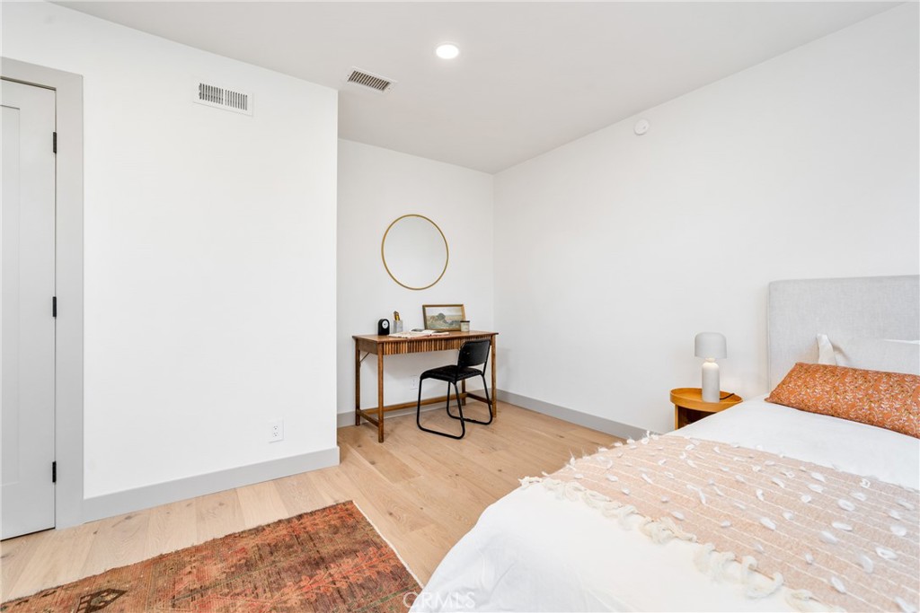 3383 Marigold Circle