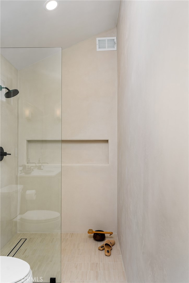 3383 Marigold Circle