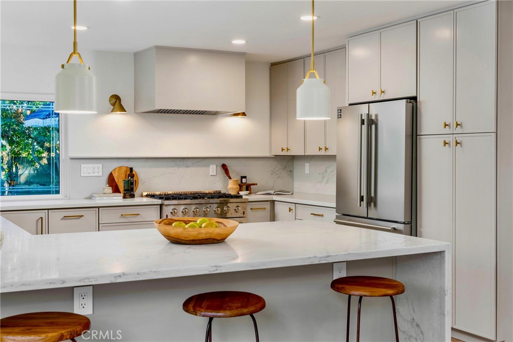 3383 Marigold Circle