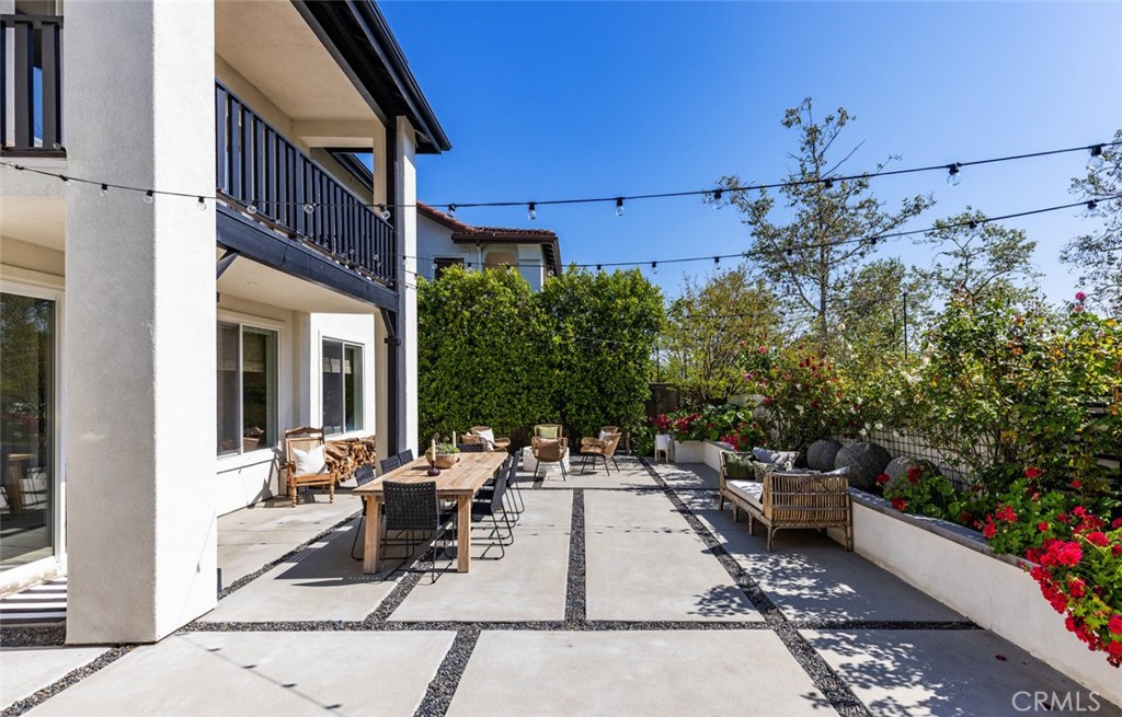 11 Southern Hills Drive