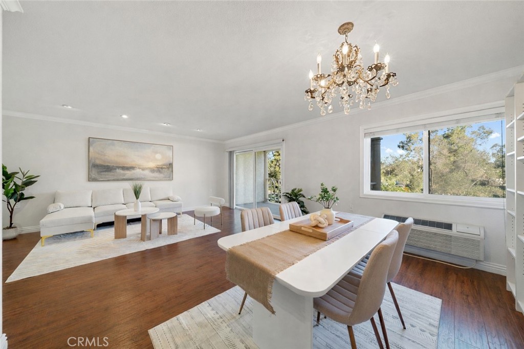 3498 Bahia Blanca W 2F