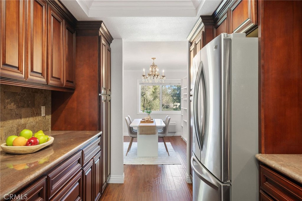 3498 Bahia Blanca W 2F