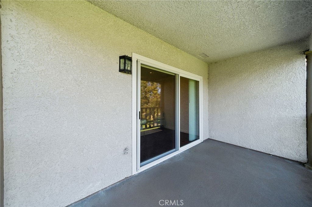 3498 Bahia Blanca W 2F