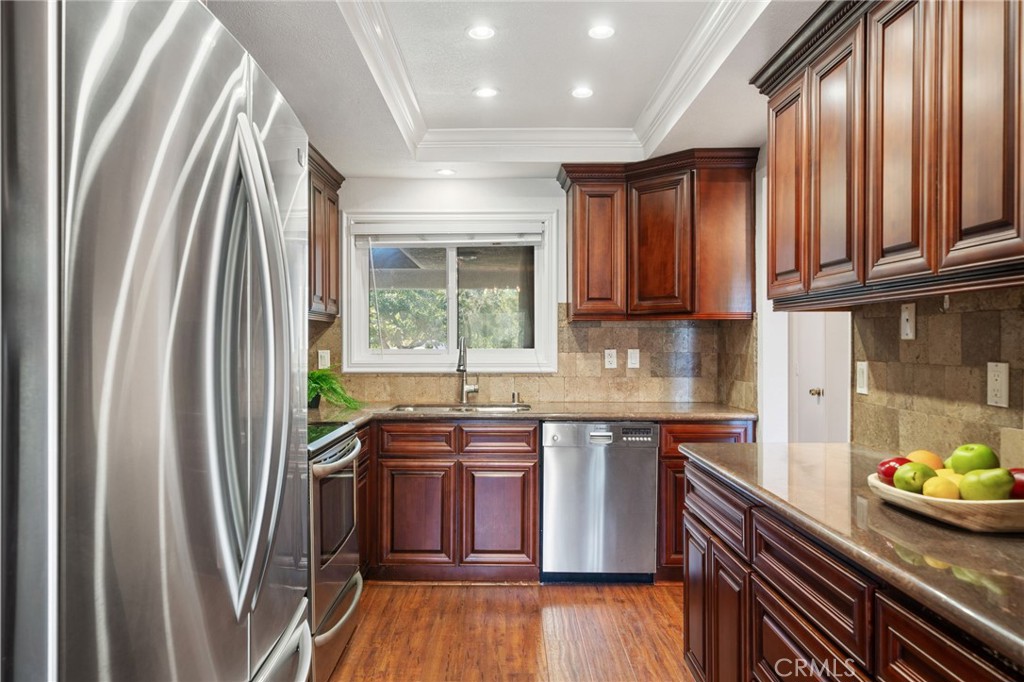 3498 Bahia Blanca W 2F