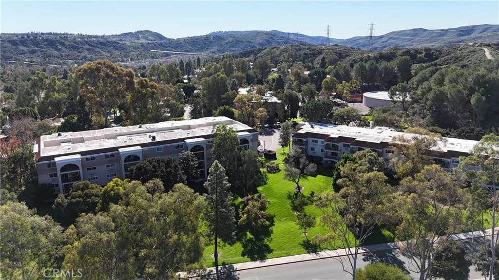 3498 Bahia Blanca W 2F