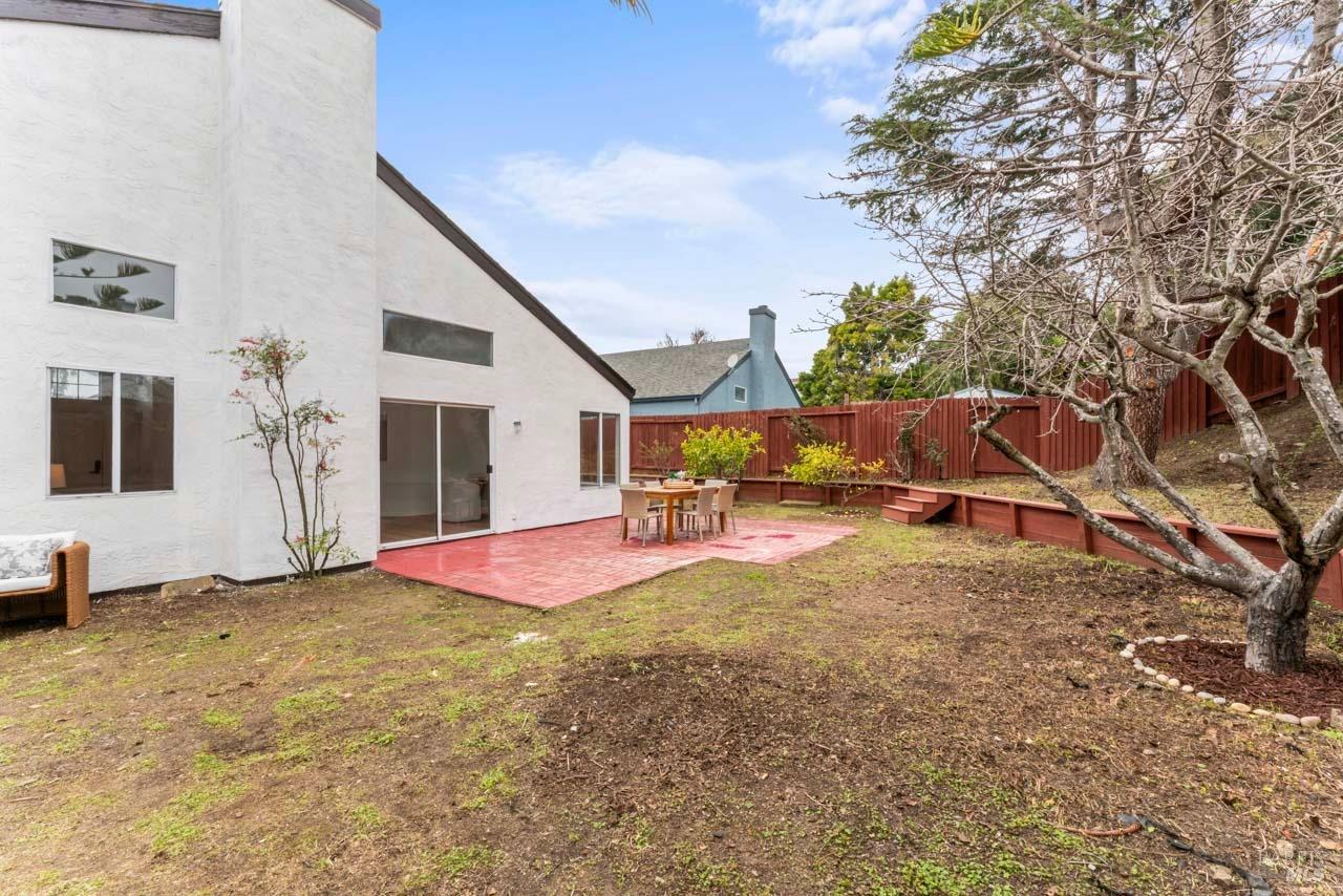505 Zinnia Court