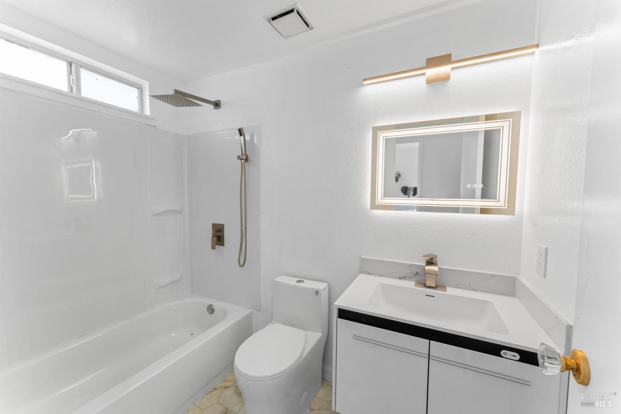 505 Zinnia Court
