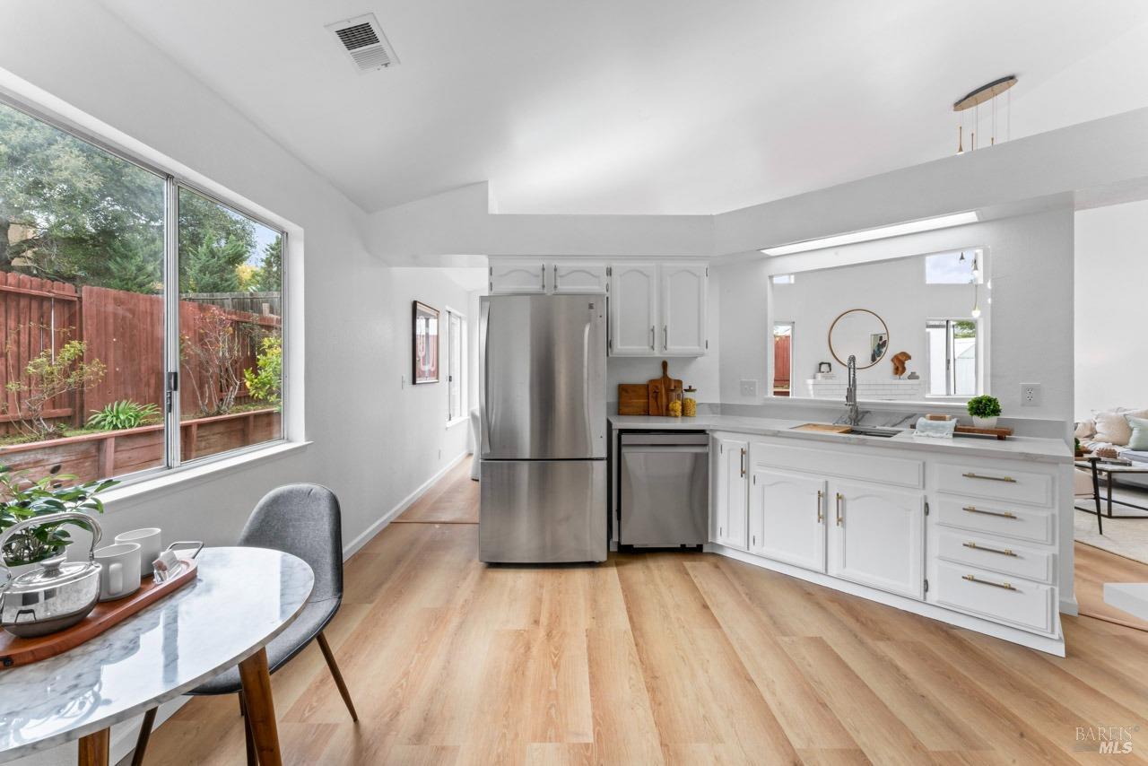 505 Zinnia Court