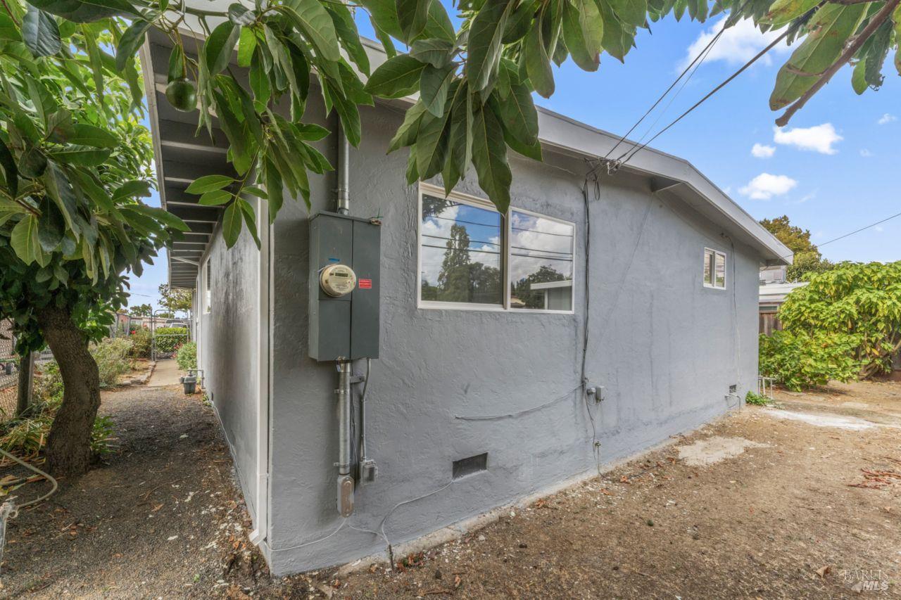 526 Cabrillo Avenue
