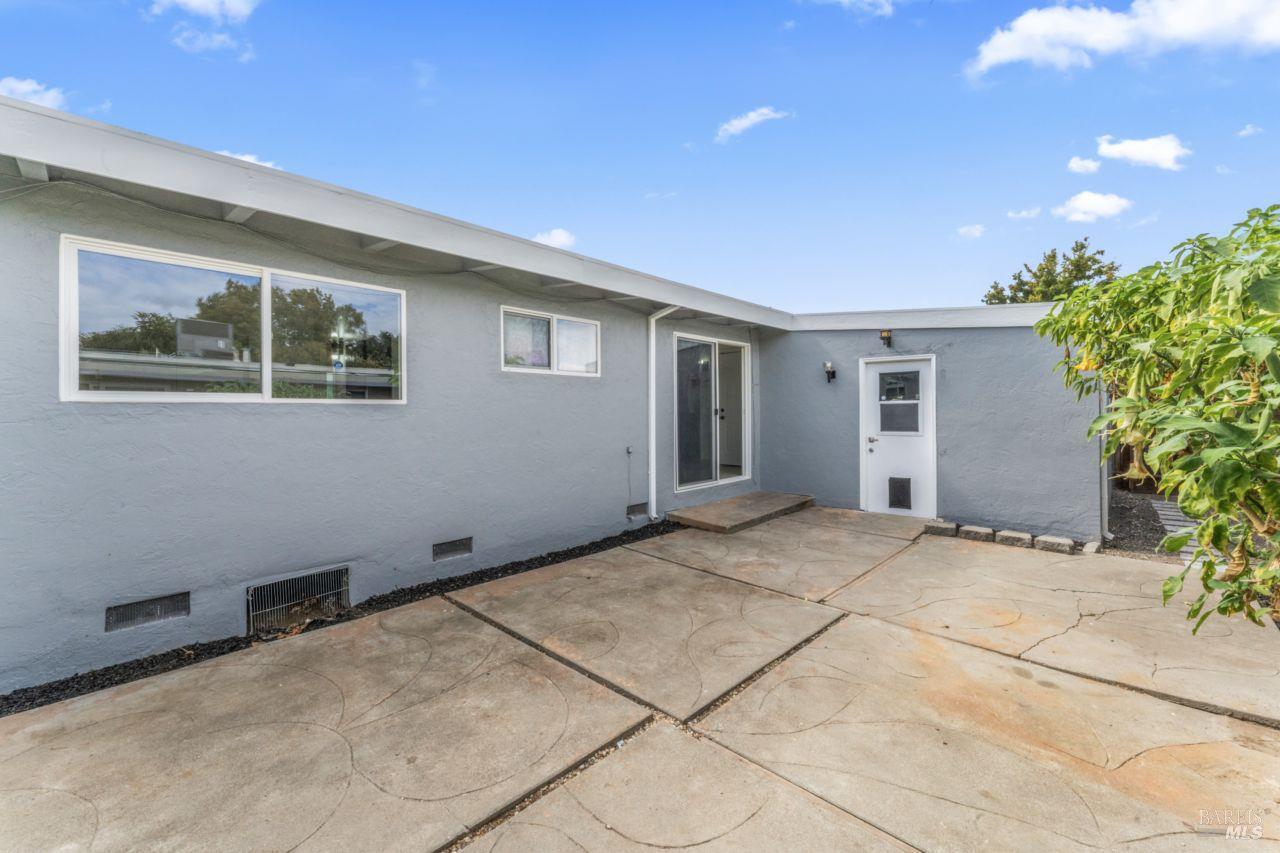 526 Cabrillo Avenue