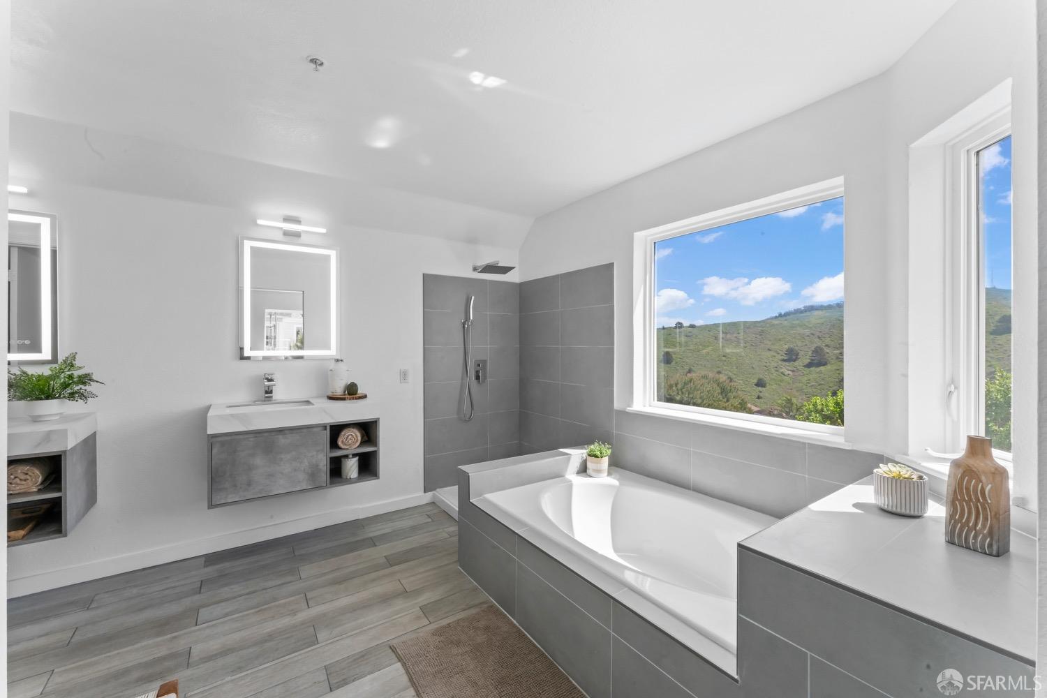 723 Green Ridge Drive # 3