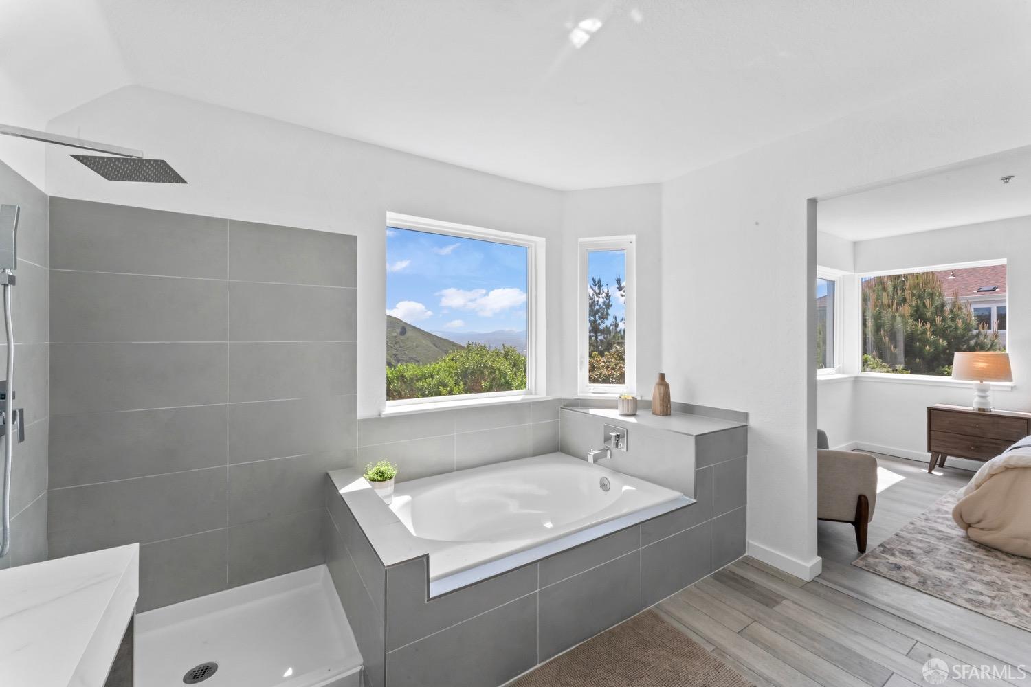 723 Green Ridge Drive # 3