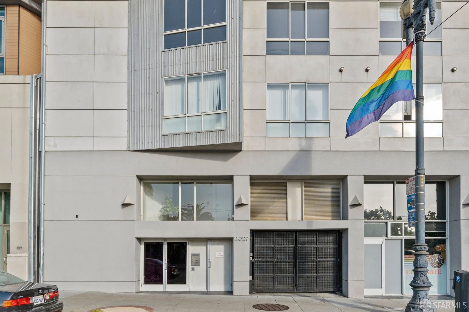 2027 Market Street # 7