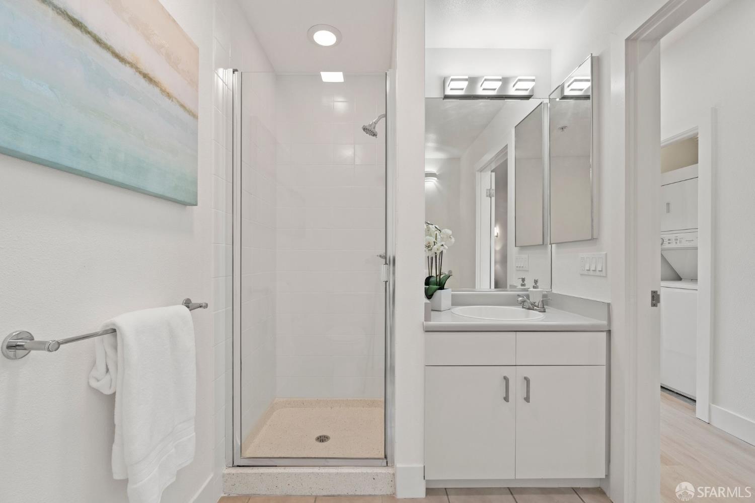 2027 Market Street # 7