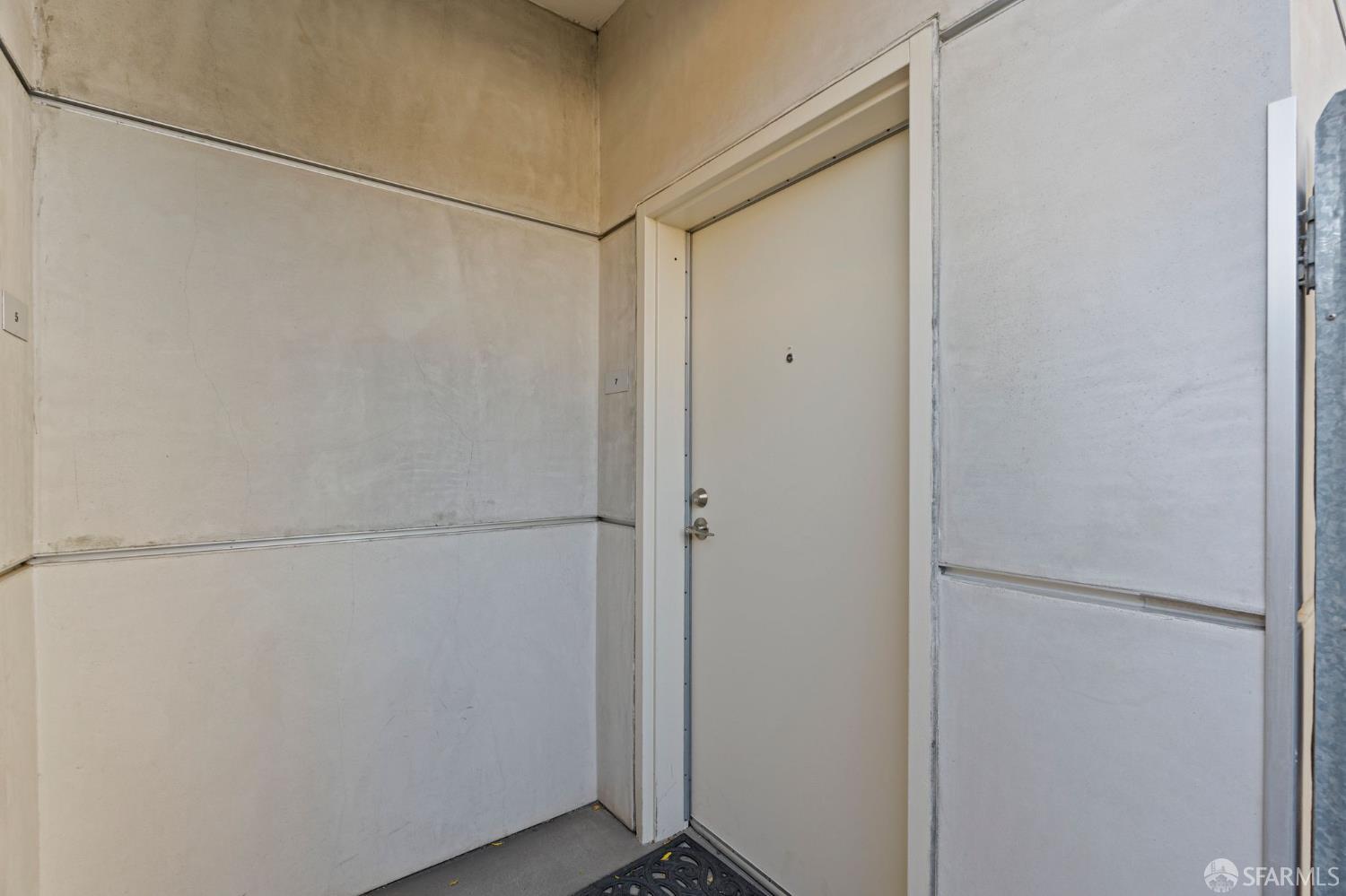 2027 Market Street # 7