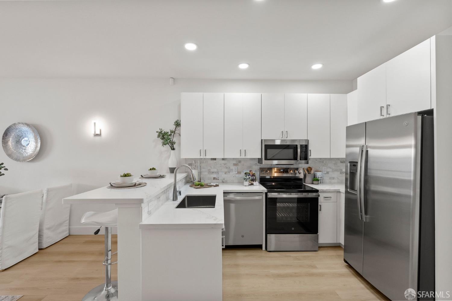 2027 Market Street # 7