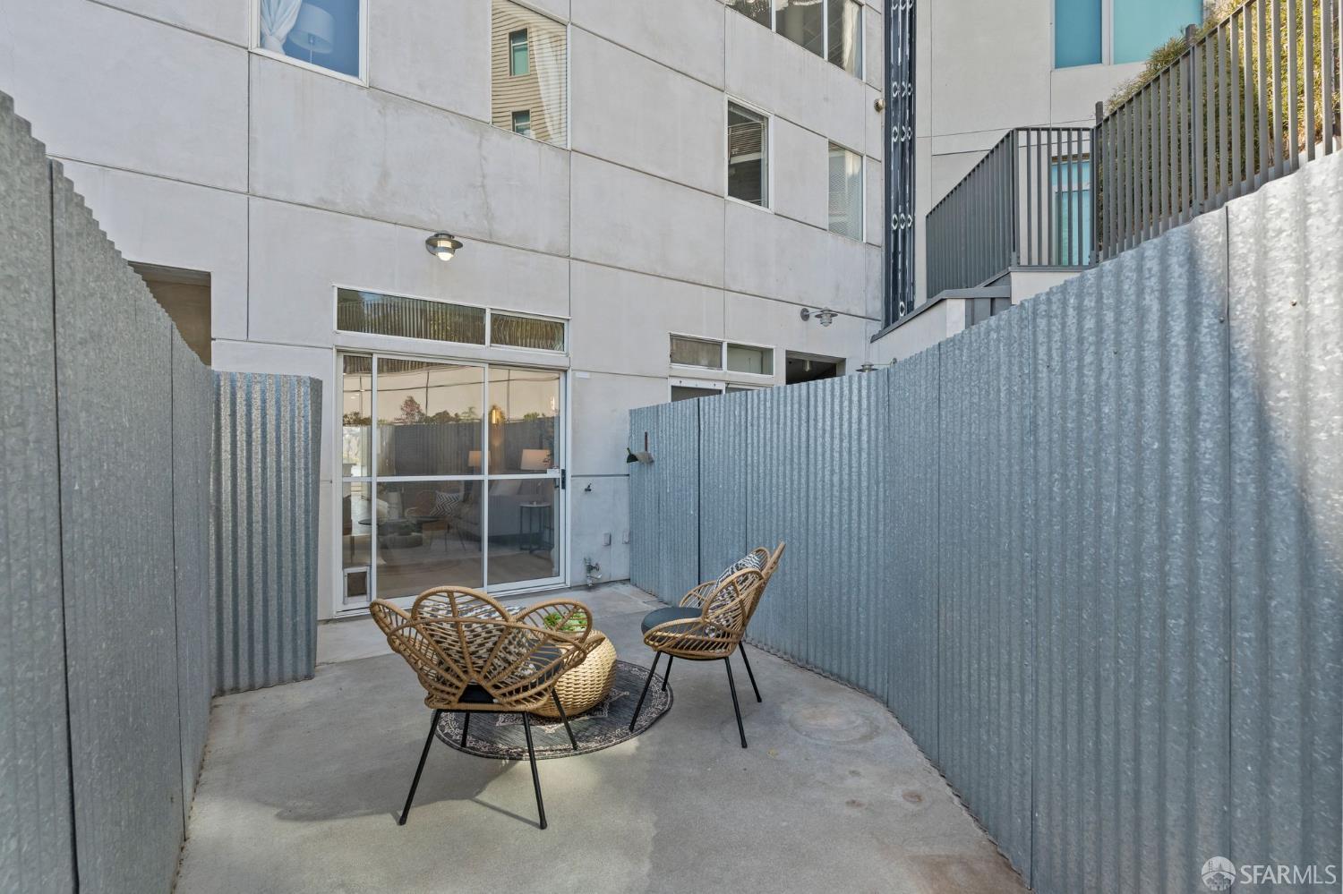 2027 Market Street # 7