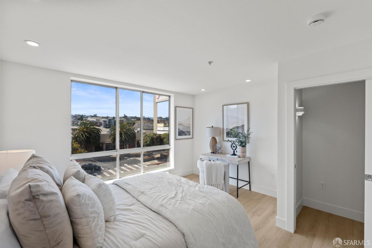 2027 Market Street # 7