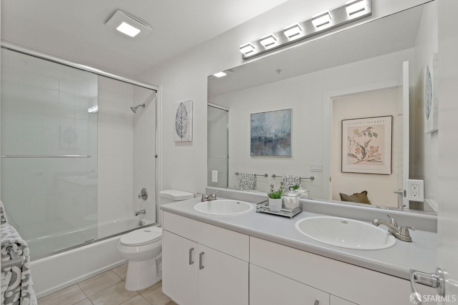 2027 Market Street # 7