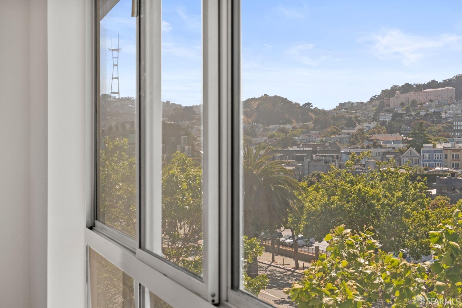 2027 Market Street # 7