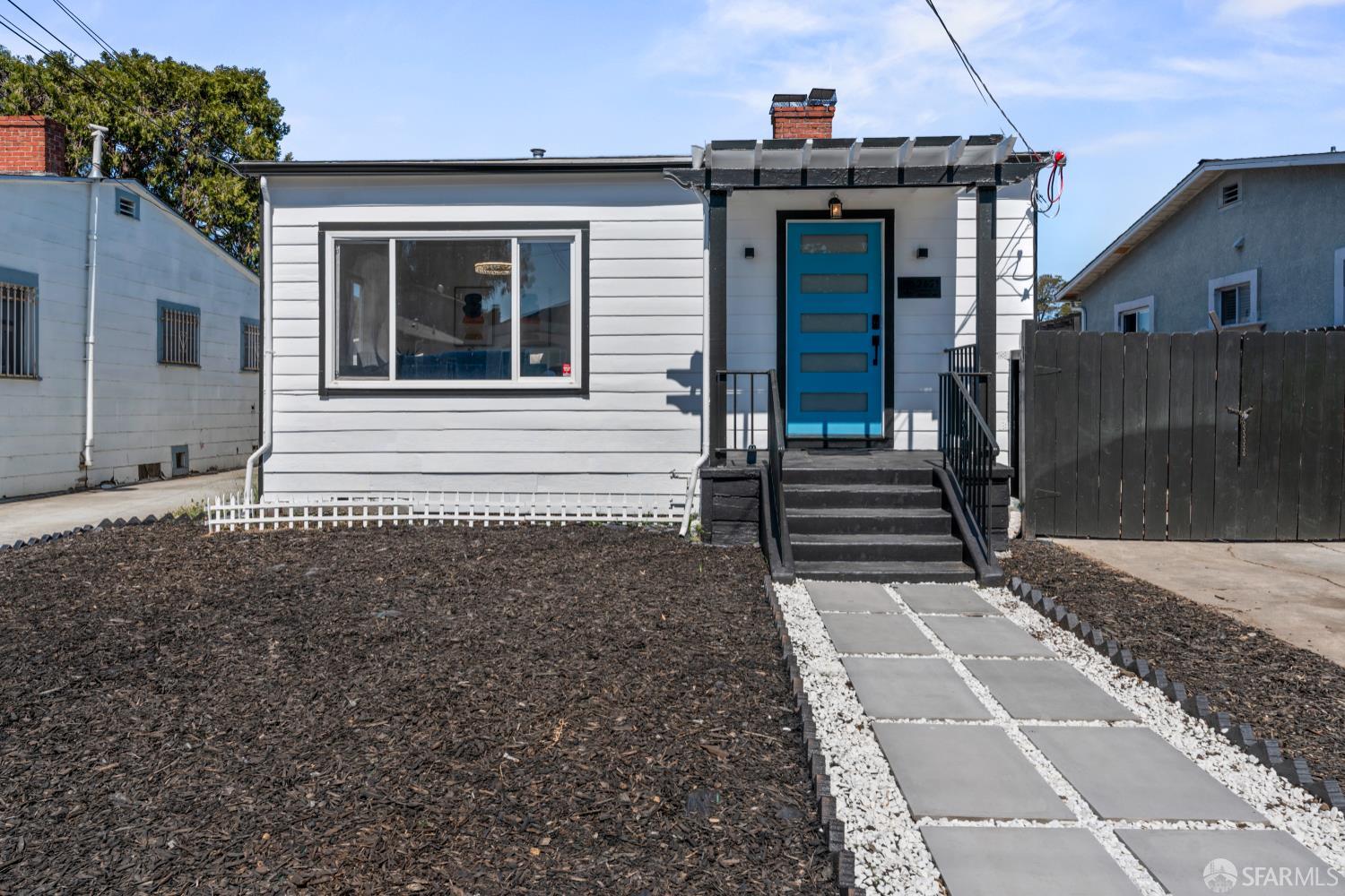 2621 Ritchie Street