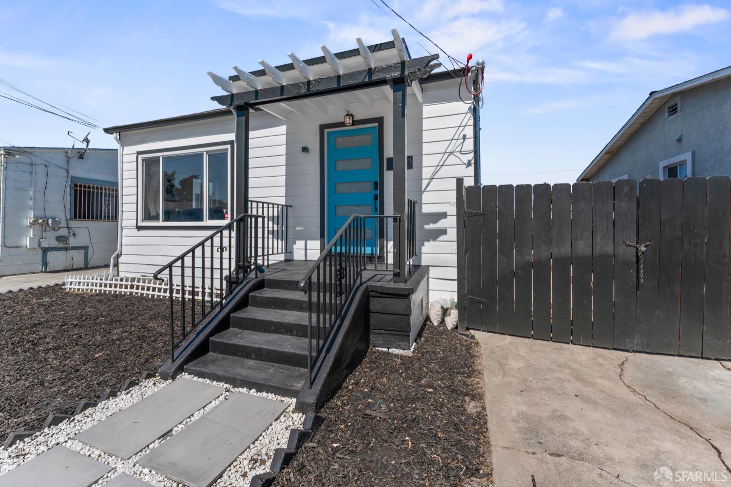 2621 Ritchie Street