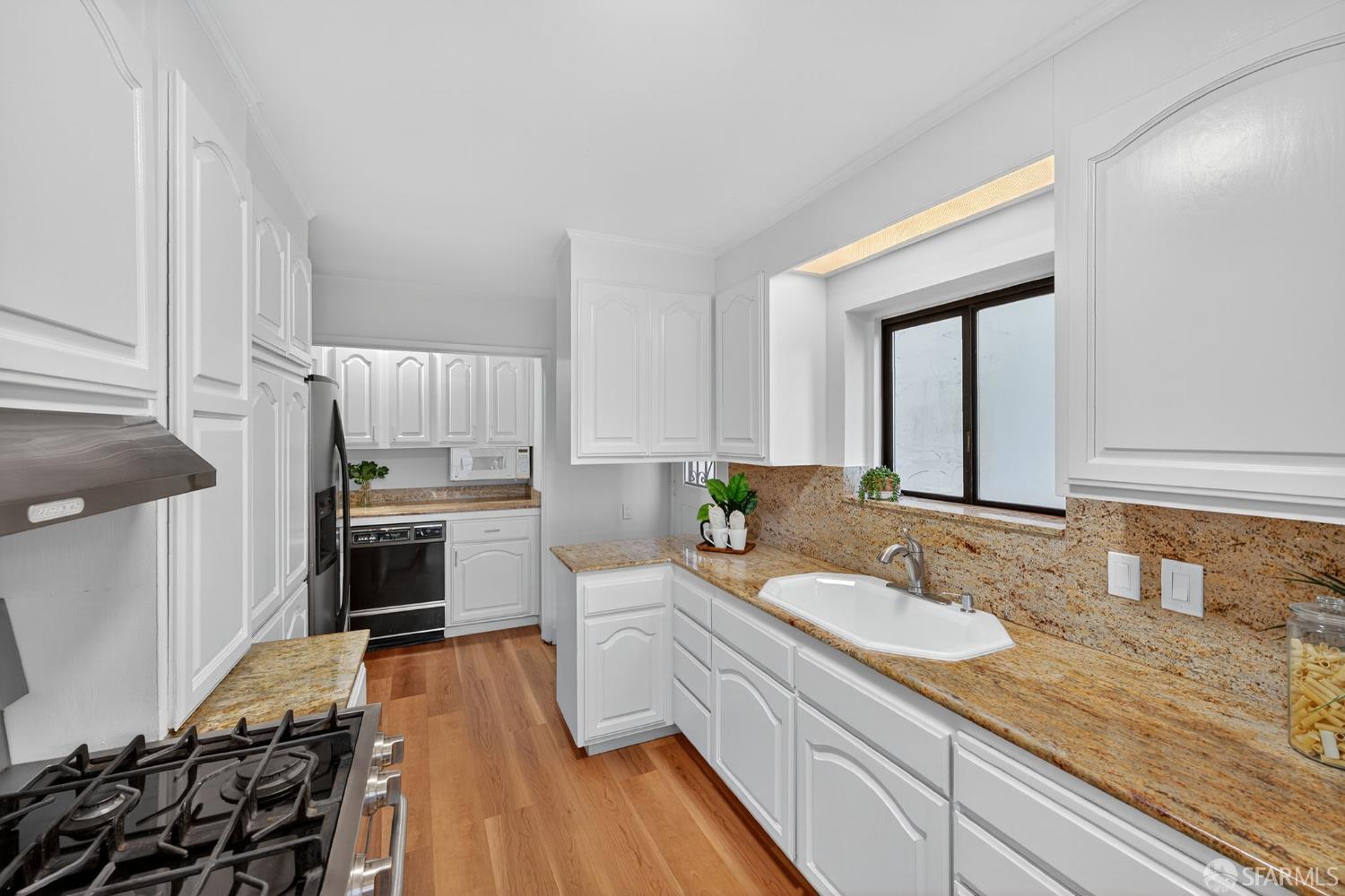 72 Cresta Vista Drive, San Francisco