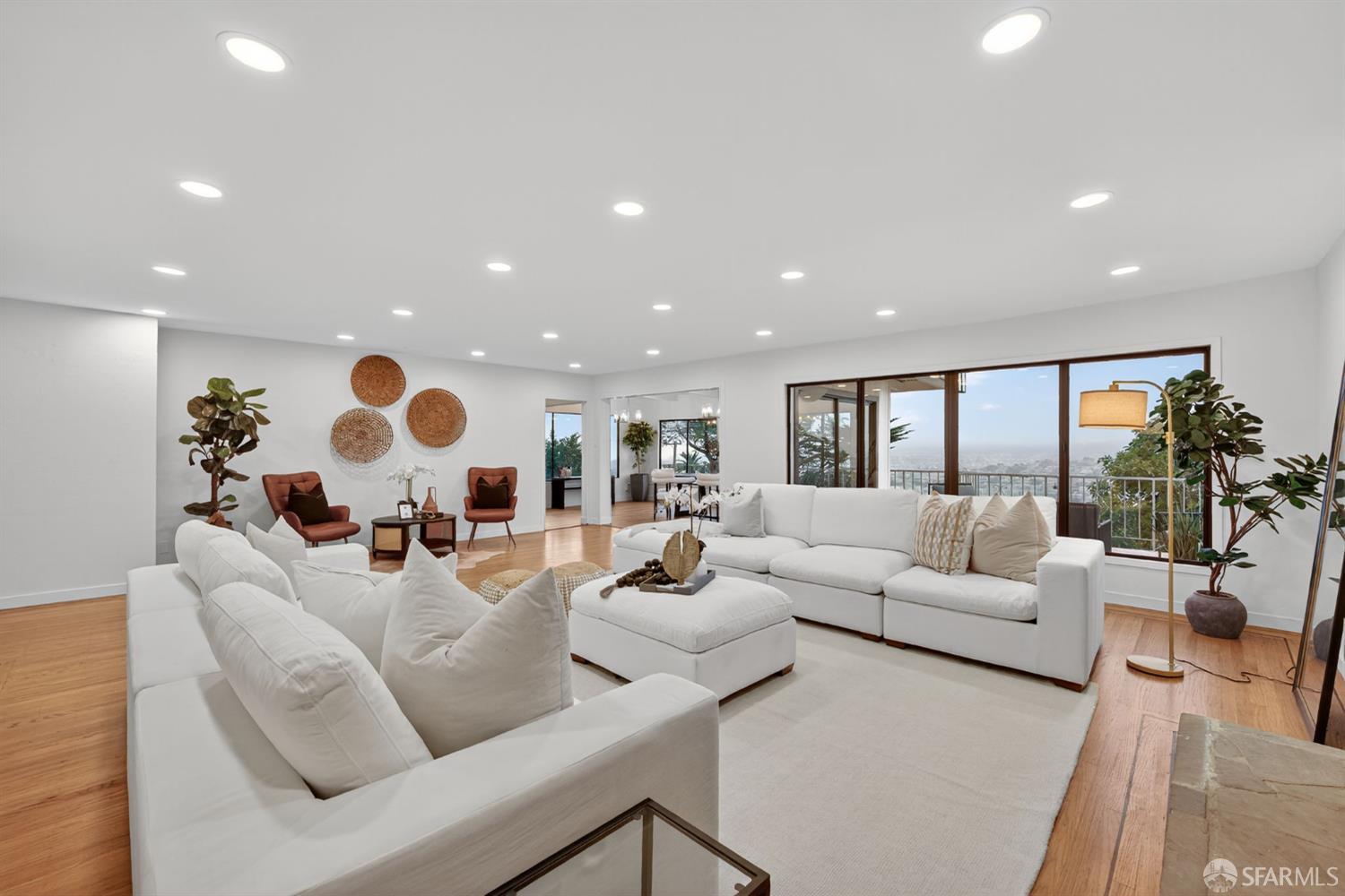 72 Cresta Vista Drive, San Francisco