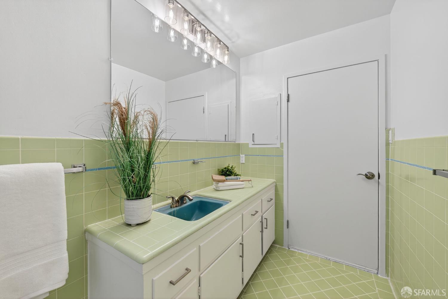 72 Cresta Vista Drive, San Francisco