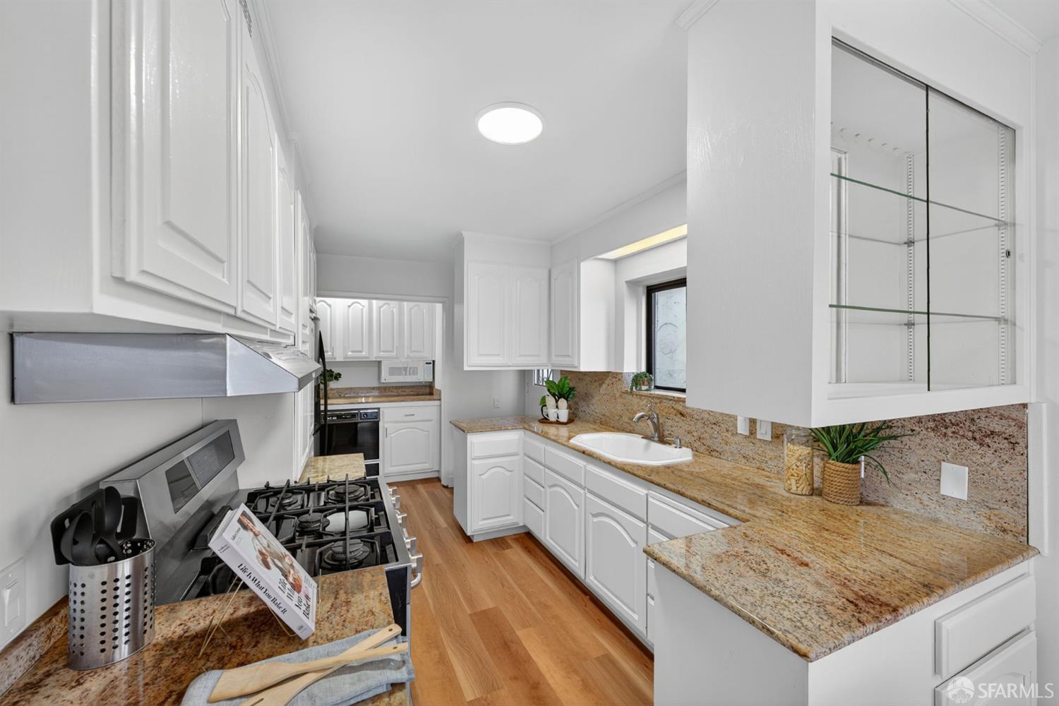 72 Cresta Vista Drive, San Francisco