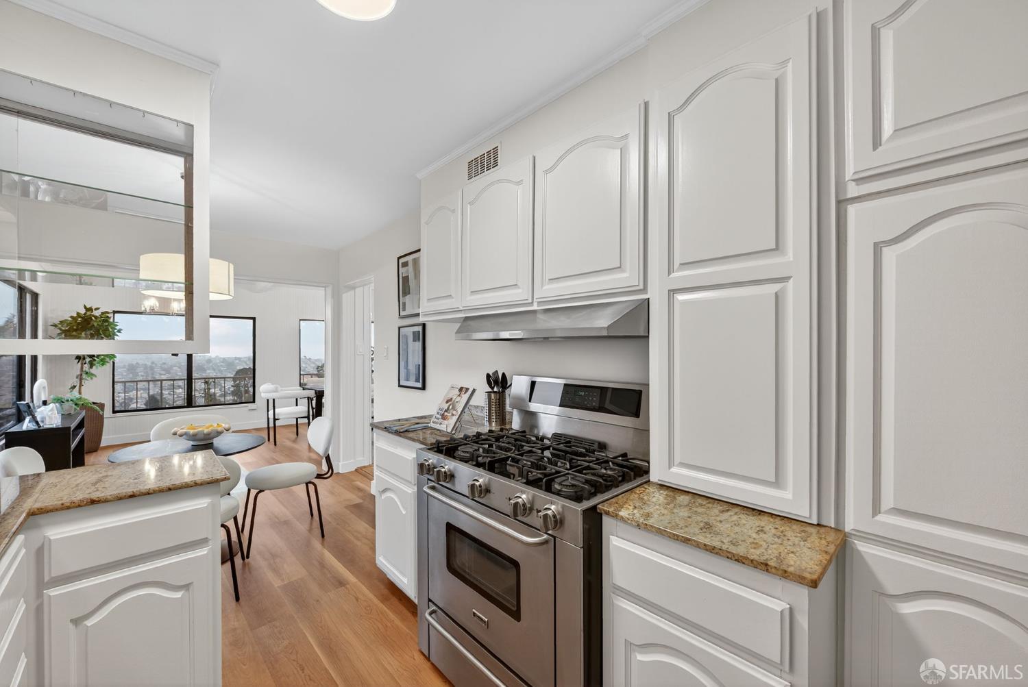 72 Cresta Vista Drive, San Francisco