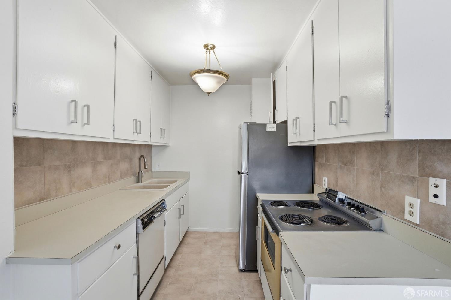 35 Lottie Bennett Lane # 4