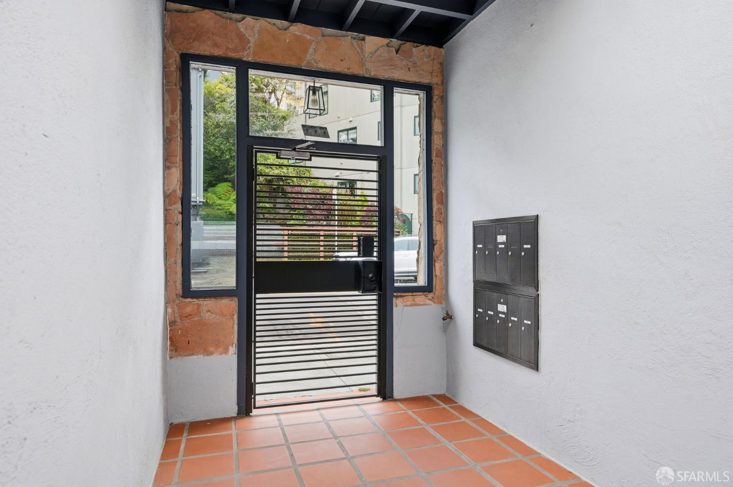 955 Corbett Avenue # 6
