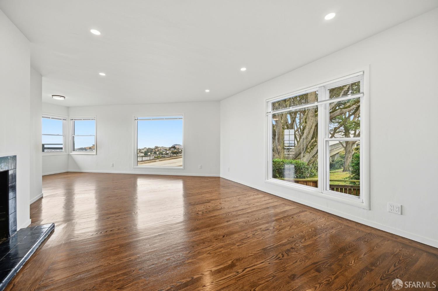 955 Corbett Avenue # 6