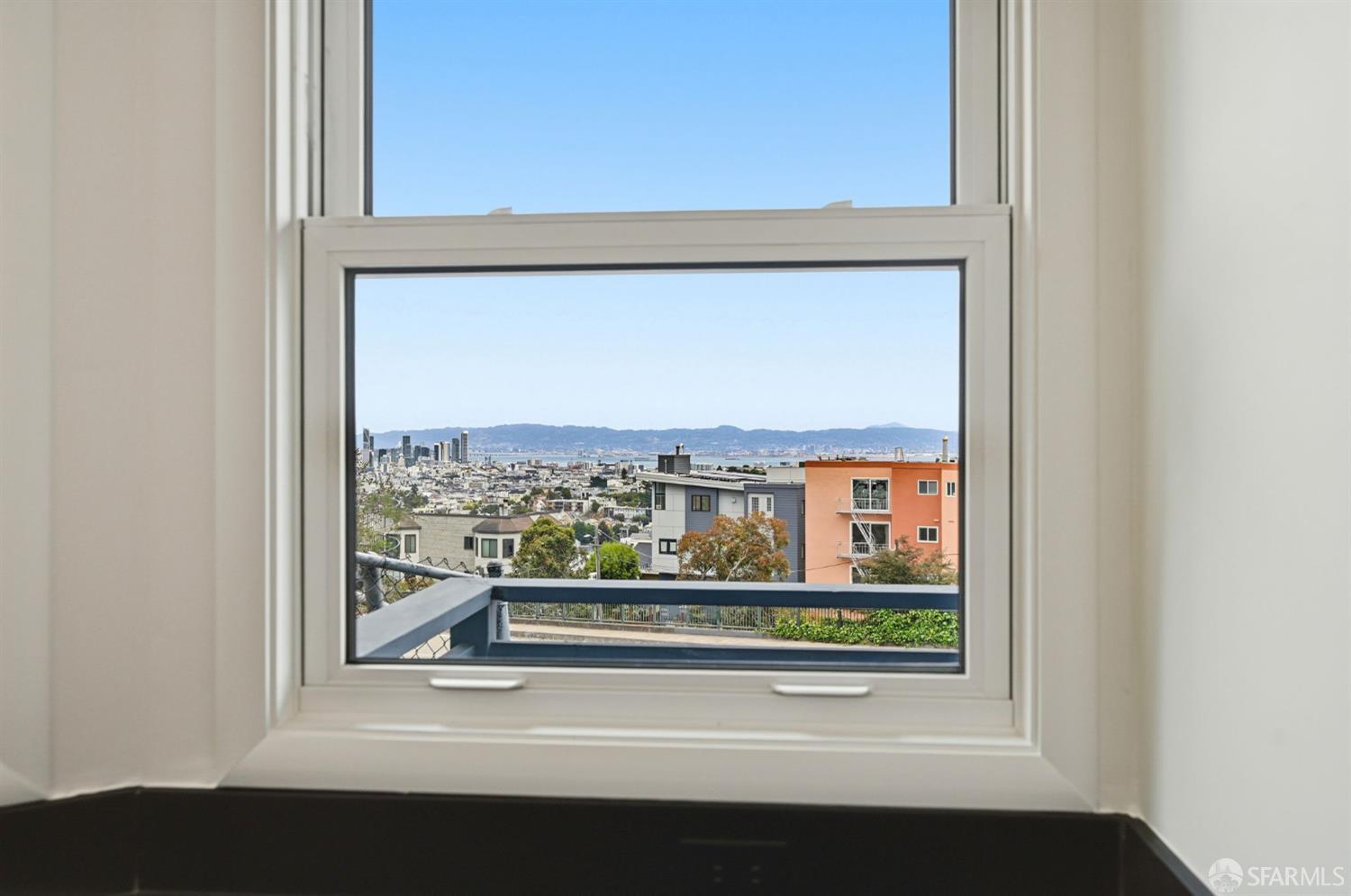 955 Corbett Avenue # 6