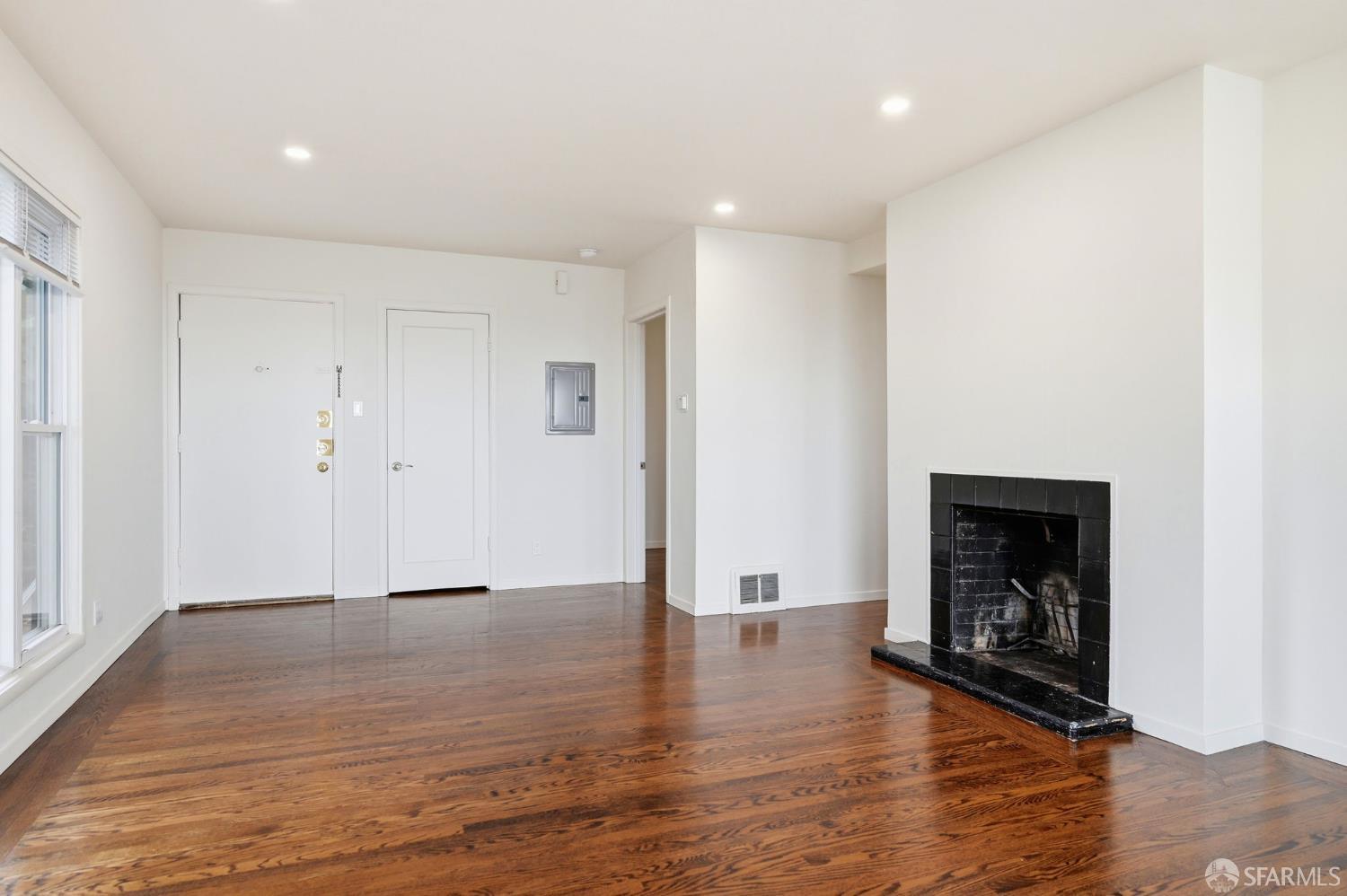 955 Corbett Avenue # 6