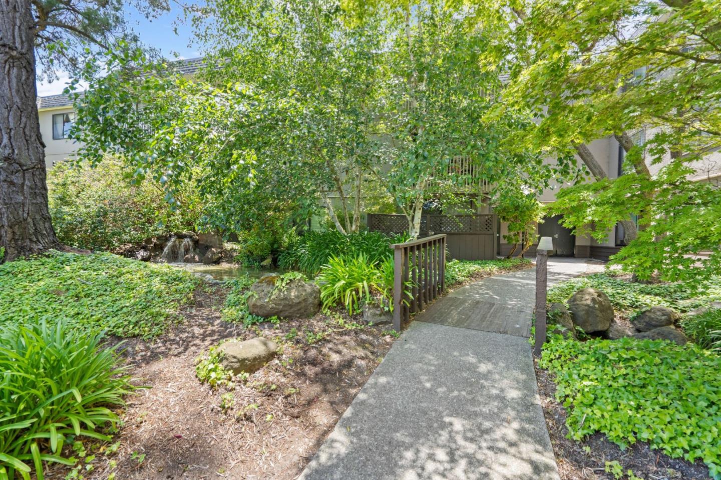 6247 Shelter Creek Lane