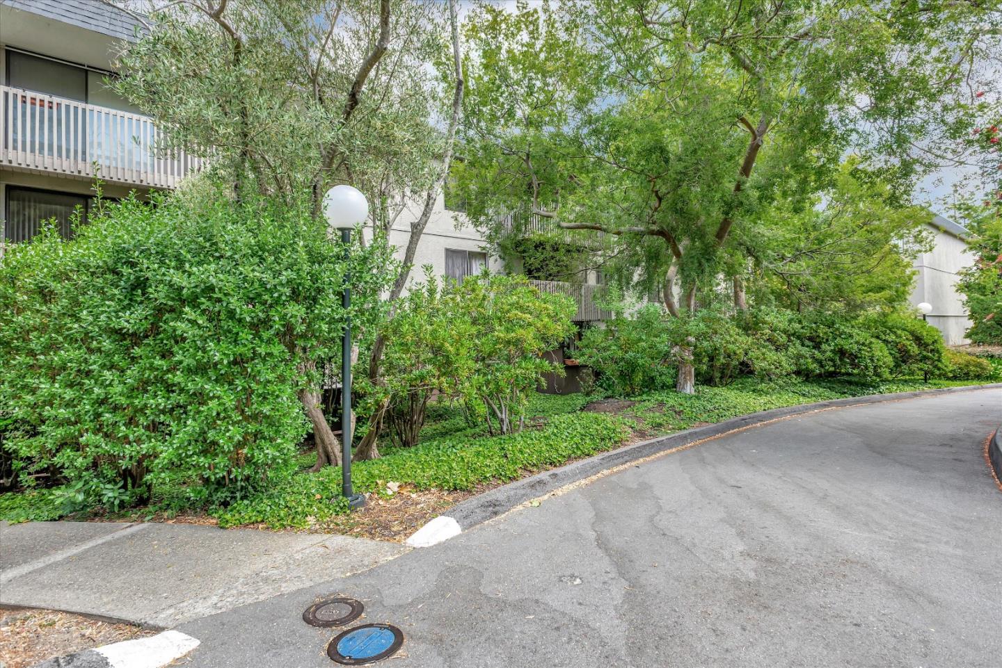 6348 Shelter Creek LN