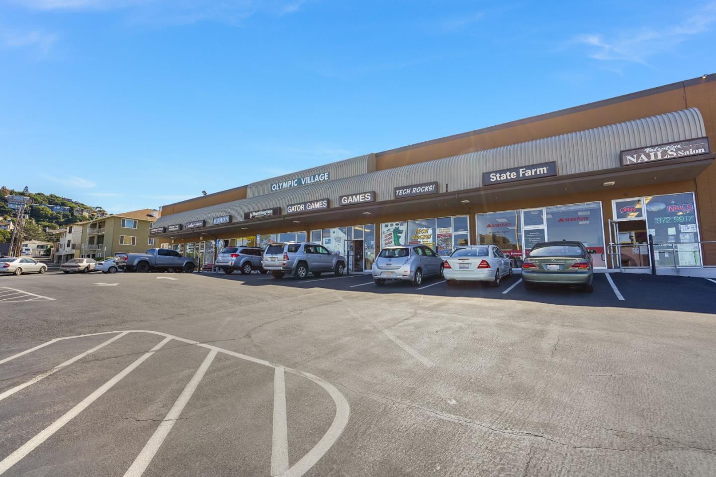 400 El Camino Real 402
