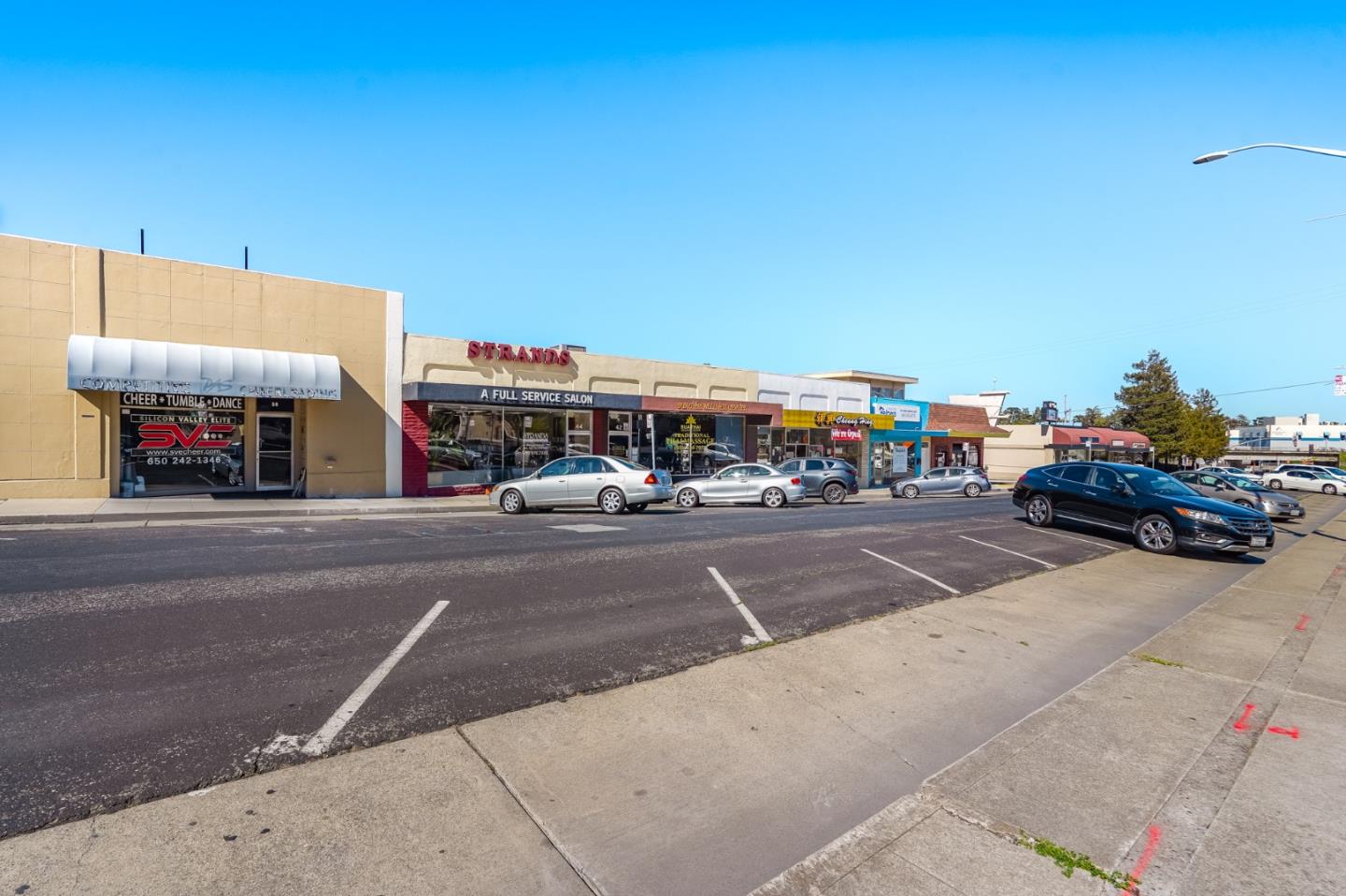 400 El Camino Real 402
