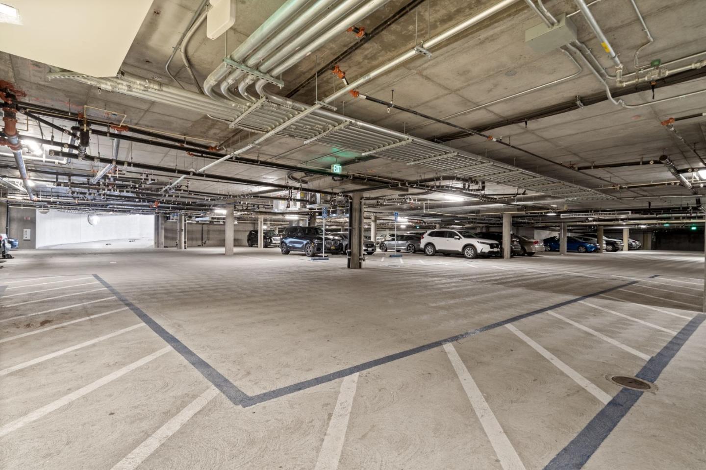 400 El Camino Real 402