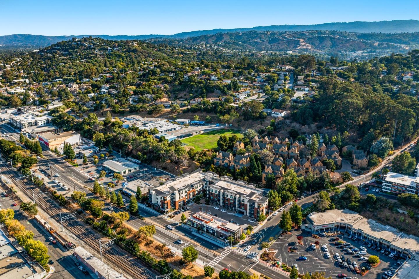 400 El Camino Real 402