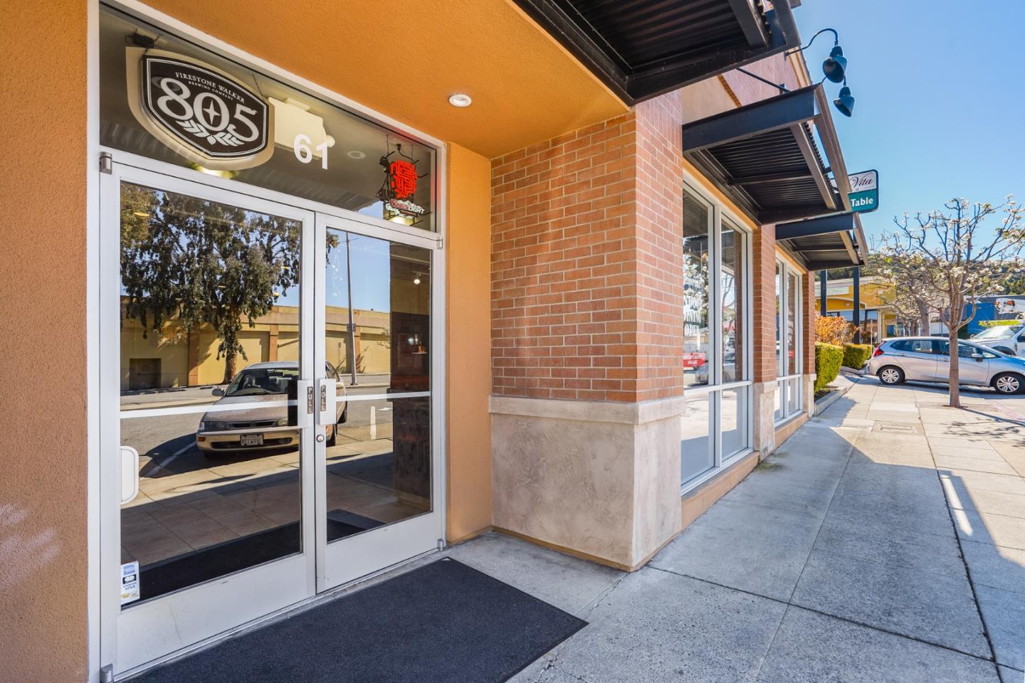400 El Camino Real 402