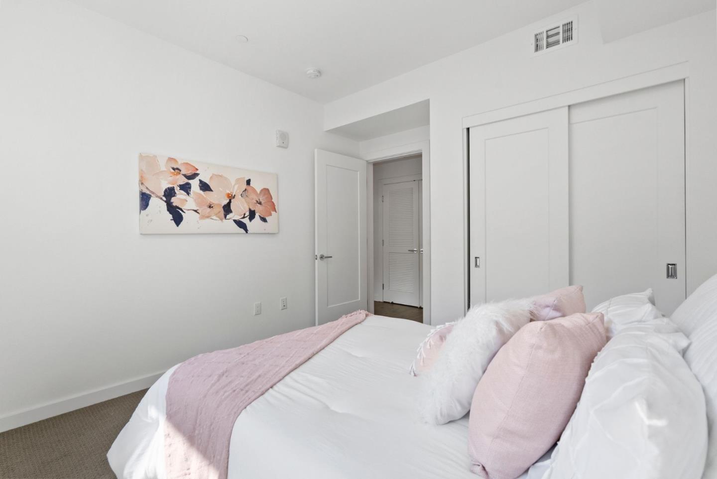 400 El Camino Real 402