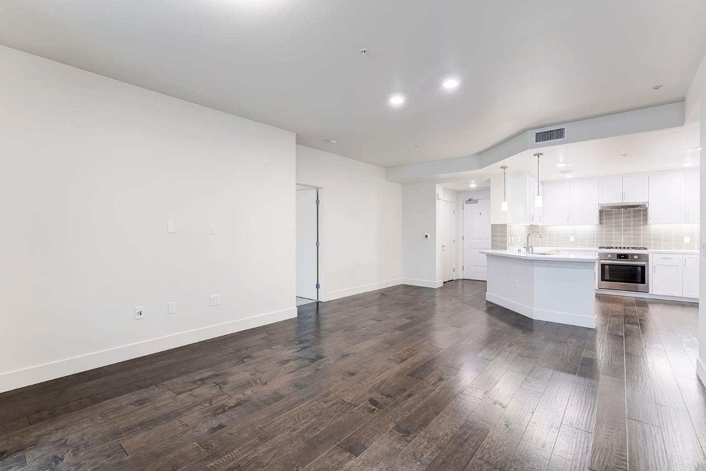 657 Walnut ST 339