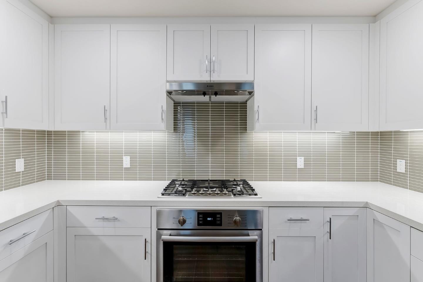 657 Walnut ST 339