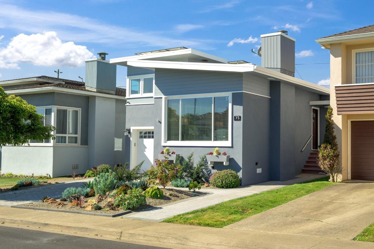 75 Garden Grove DR