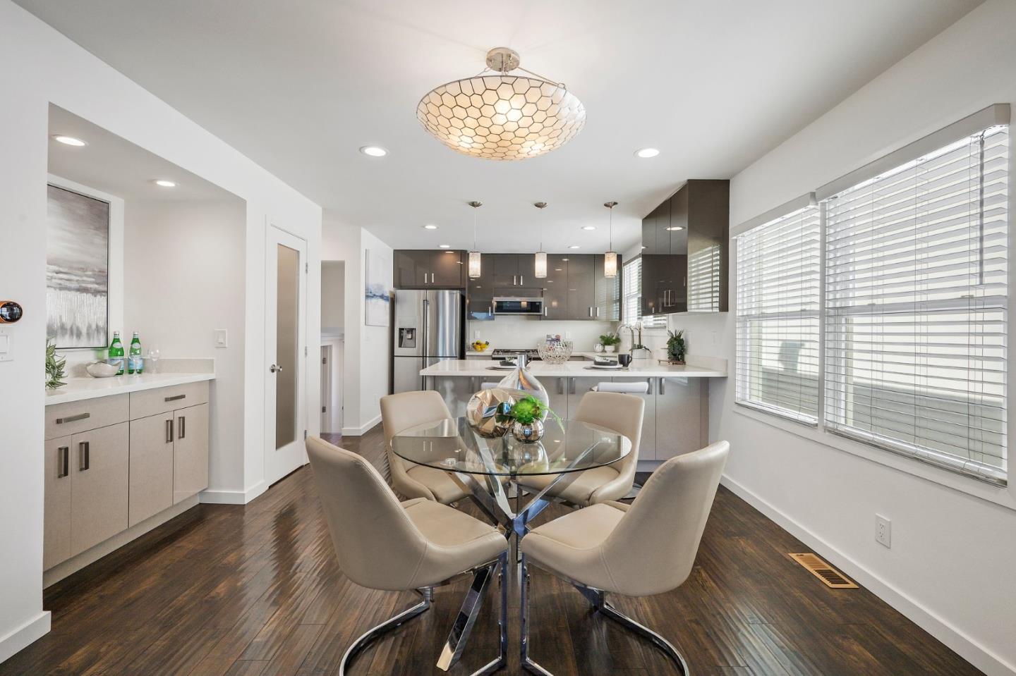 75 Garden Grove DR