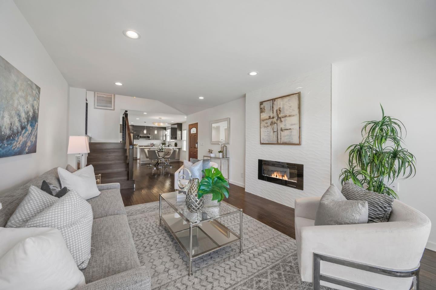 75 Garden Grove DR