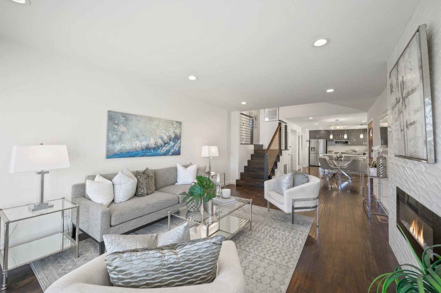 75 Garden Grove DR